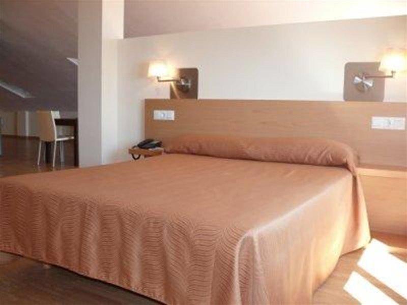 Axarquia Beach Hotel Almayate Bajo Exterior photo