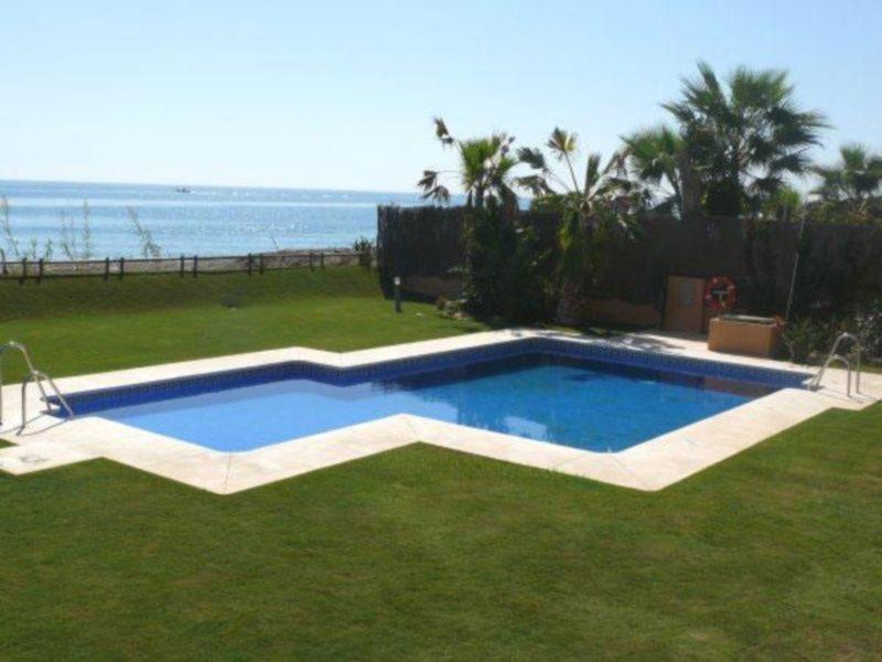 Axarquia Beach Hotel Almayate Bajo Facilities photo